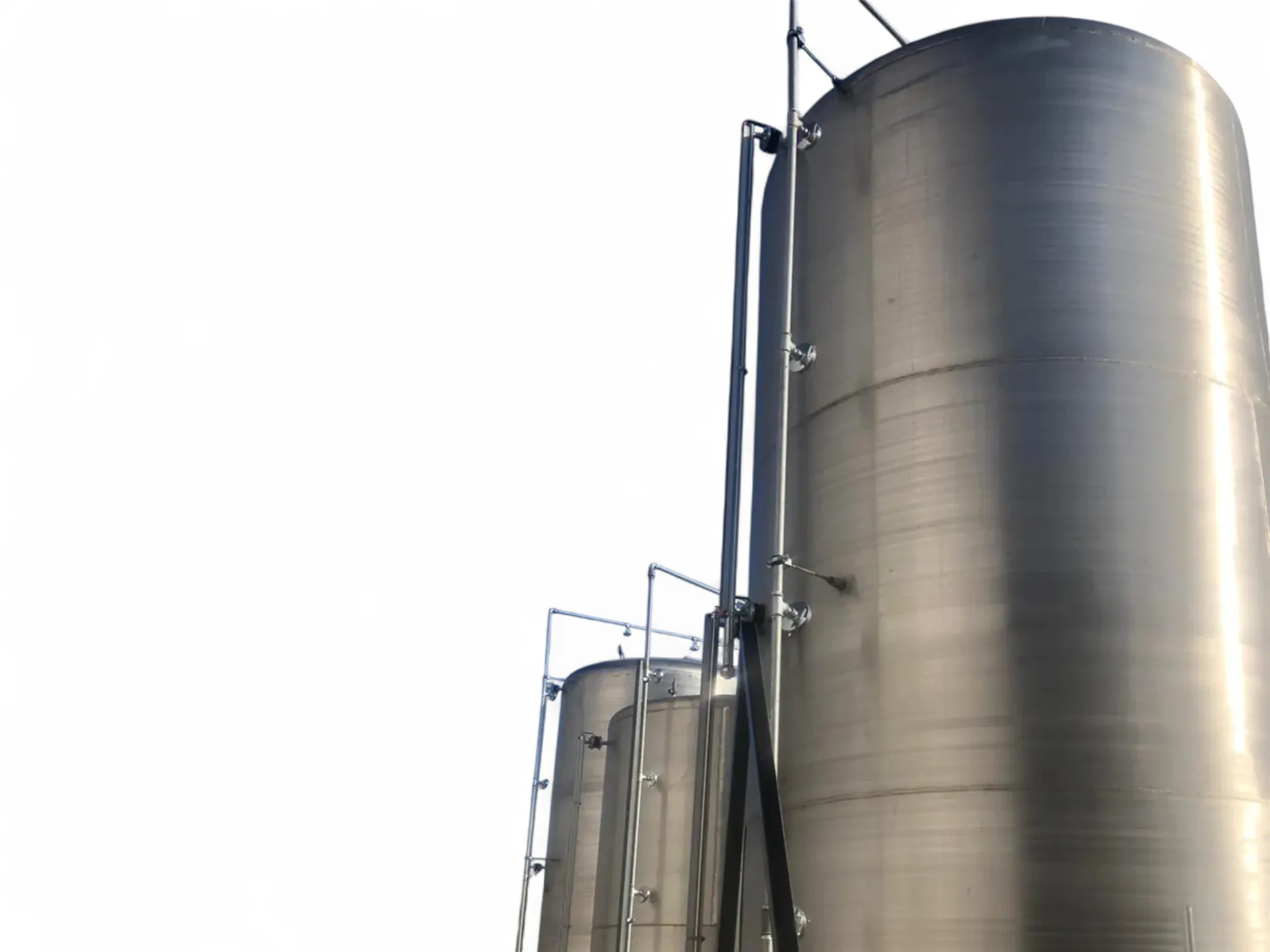 Solvent Storage Tank
